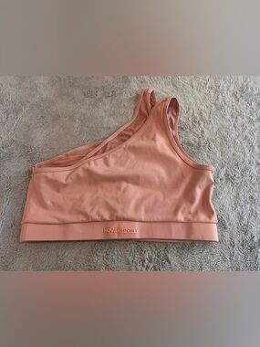 NovaSport shoulder workout top